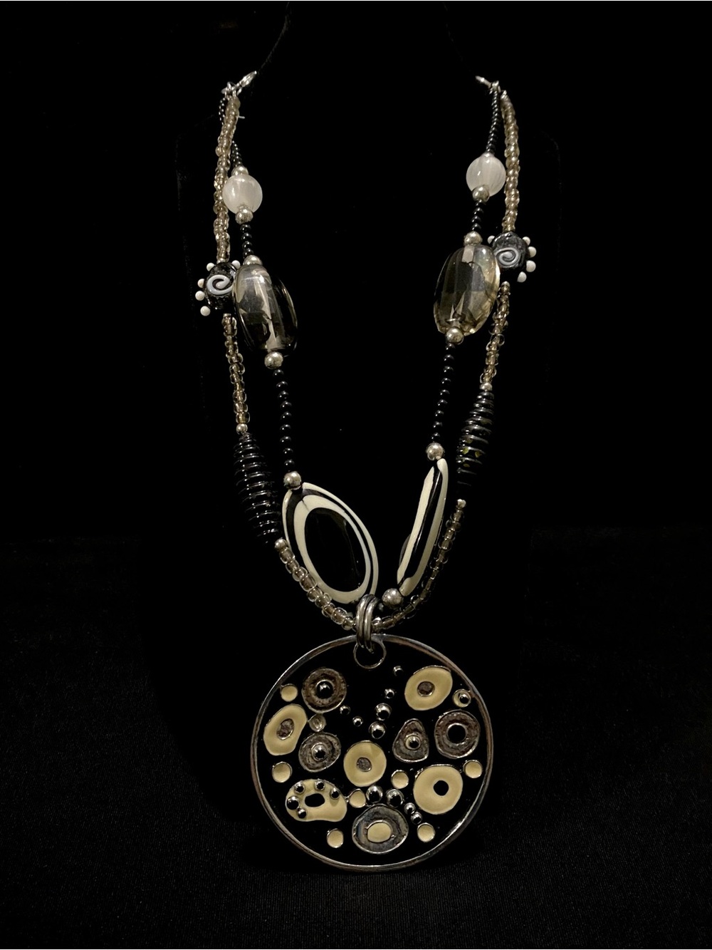 Black + Cream Enamel Silver-Tone Circle Bubble Dish Monochromatic Necklace